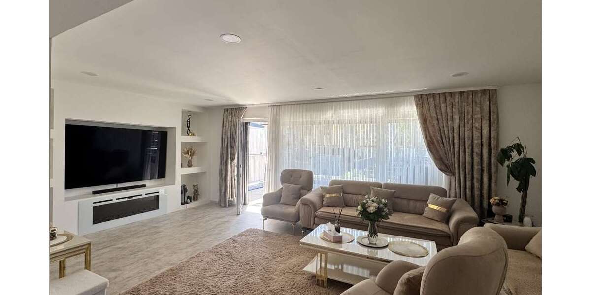 Einfamilienhaus Nürnberg Holzheim - 8 Zimmer, 241 m&sup2;, 789.000&euro; | Angebot:26657460