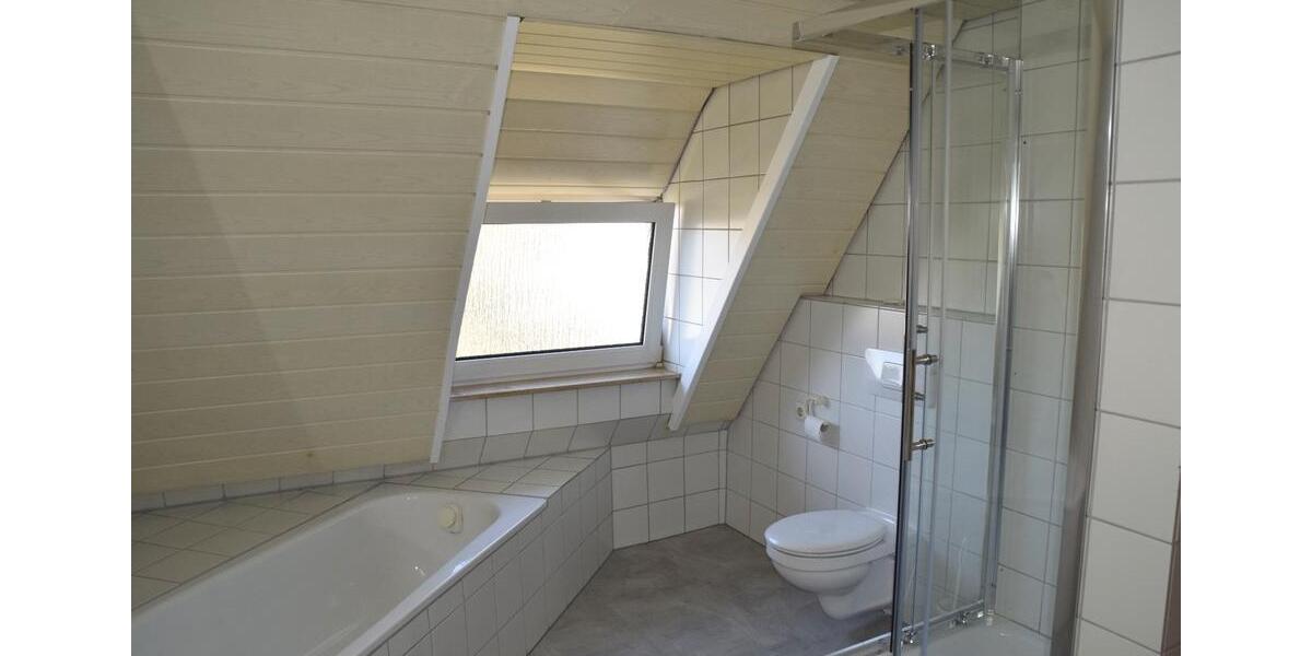 Maisonettenwohnung Heroldsberg - 4 Zimmer, 124 m&sup2;, 1.290&euro; | Angebot:26586621