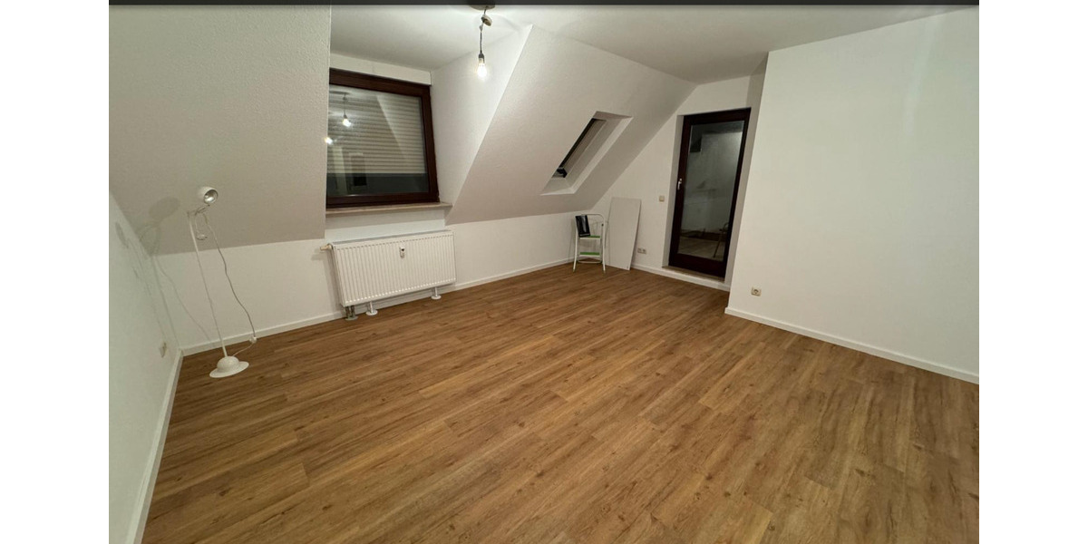 Etagenwohnung Erlangen Am Anger - 3 Zimmer, 54 m&sup2;, 1.190&euro; | Angebot:25614775