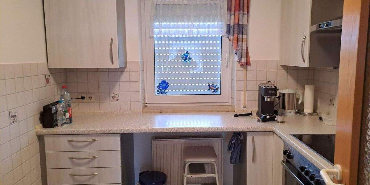 Etagenwohnung Adelsdorf - 4 Zimmer, 90 m&sup2;, 1.040&euro; | Angebot:25741981