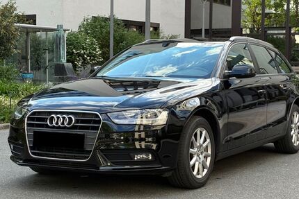 Audi A4 169.000 km 8.600 &euro; Fürth 90765