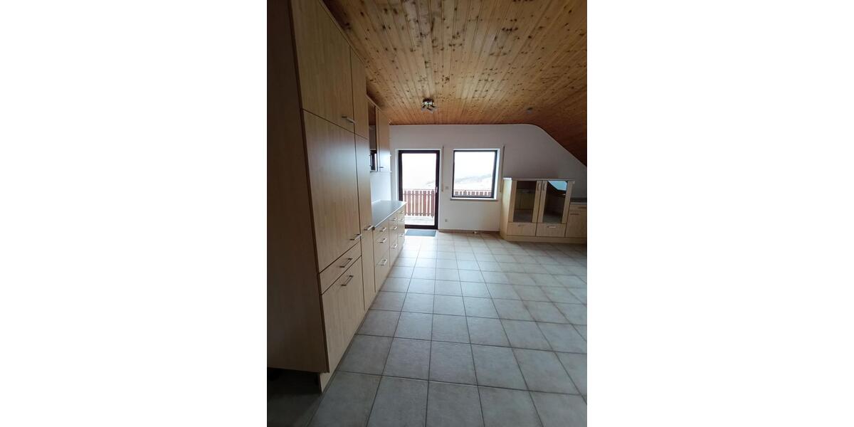 Etagenwohnung Igensdorf - 5 Zimmer, 135 m&sup2;, 1.190&euro; | Angebot:26612657