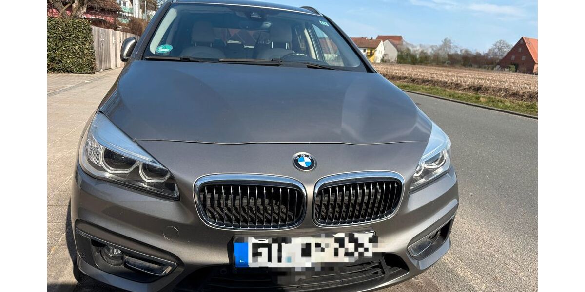 BMW 220 Active Tourer 144.727 km 12.500 &euro; Fürth 90765