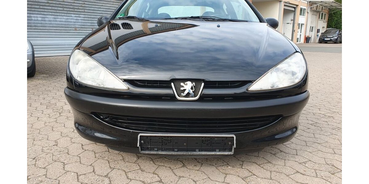Peugeot 206 120.000 km 800 &euro; Nürnberg 90411