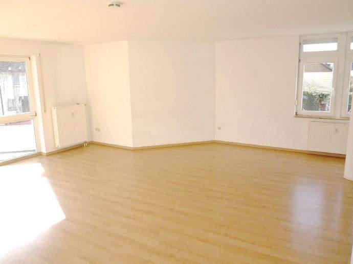 Etagenwohnung Nürnberg Eibach - 3 Zimmer, 98 m&sup2;, 1.300&euro; | Angebot:25695527