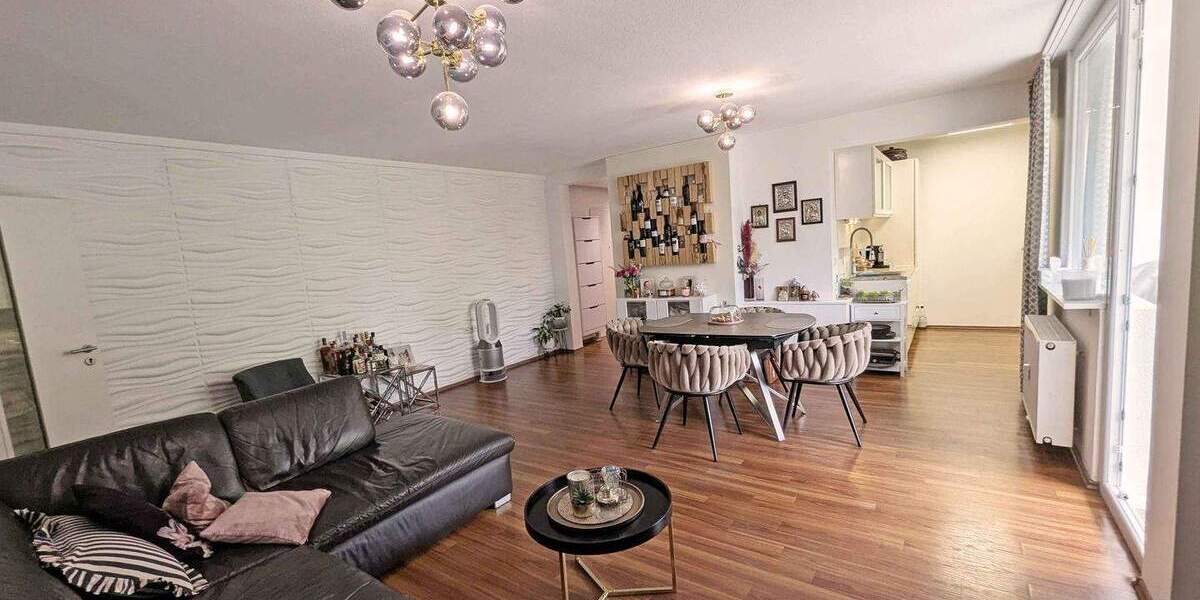 Etagenwohnung Nürnberg Maxfeld - 4 Zimmer, 92 m&sup2;, 439.000&euro; | Angebot:25740520