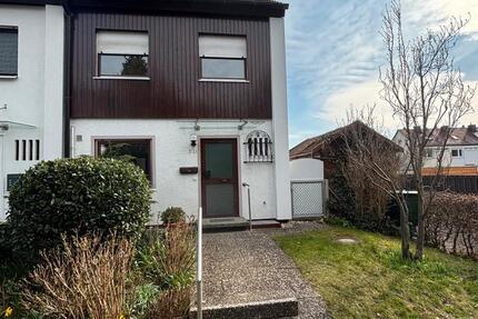 Haus Nürnberg Holzheim - 6 Zimmer, 120 m&sup2;, 1.700&euro; | Angebot:25895295