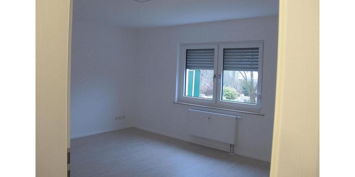 Erdgeschoßwohnung Uttenreuth - 5 Zimmer, 140 m&sup2;, 1.950&euro; | Angebot:25024945