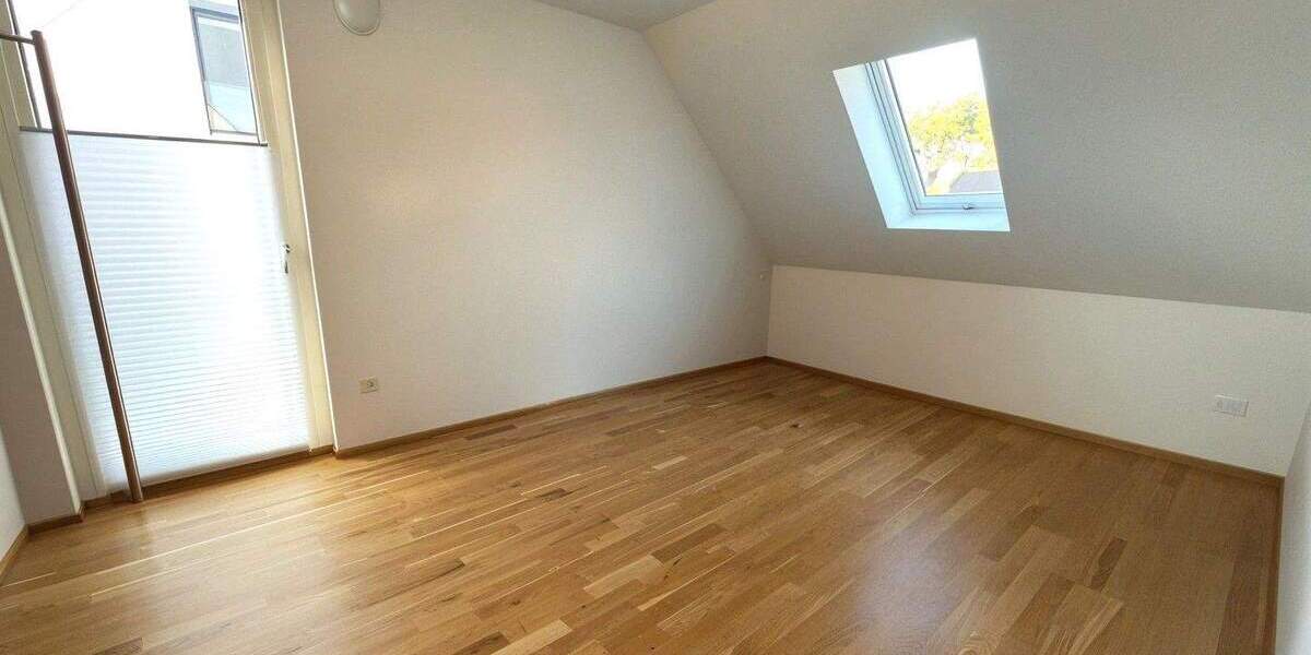 Doppelhaushälfte Erlangen Dechsendorf - 5 Zimmer, 133 m&sup2;, 950.000&euro; | Angebot:25662158