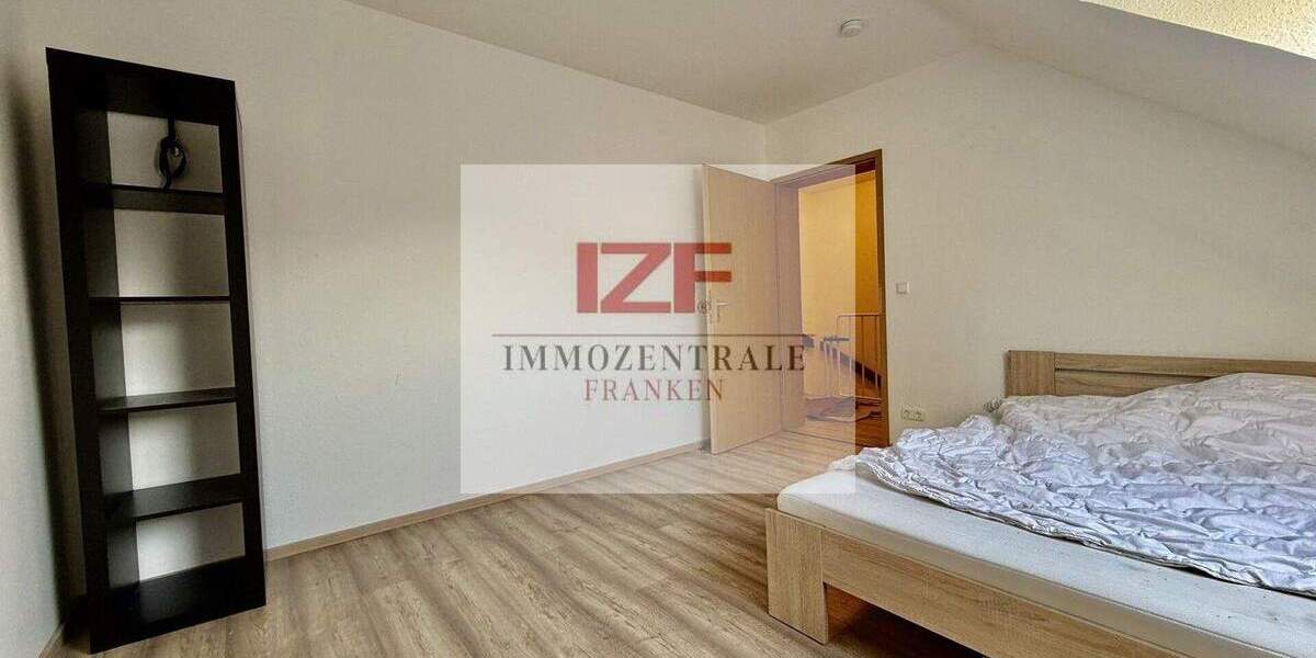 Reihenmittelhaus Nürnberg / Großreuth Wetzendorf - 6 Zimmer, 150 m&sup2;, 2.180&euro; | Angebot:25926678