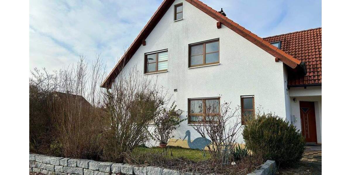 Einfamilienhaus Höchstadt - 7 Zimmer, 160 m&sup2;, 689.000&euro; | Angebot:25671221