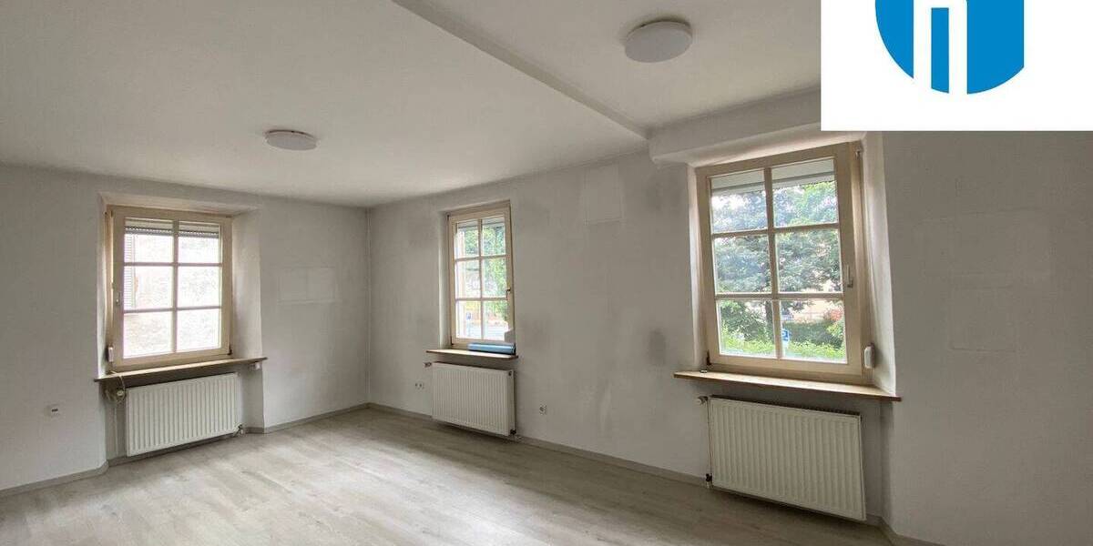 Mehrfamilienhaus, Wohnhaus Forchheim - 6 Zimmer, 200 m&sup2;, 410.000&euro; | Angebot:26527955