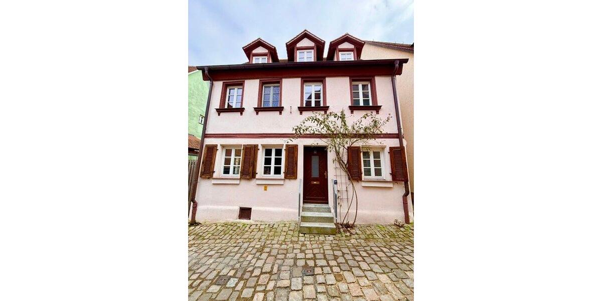 Einfamilienhaus Schwabach - 4 Zimmer, 145 m&sup2;, 1.800&euro; | Angebot:26539117