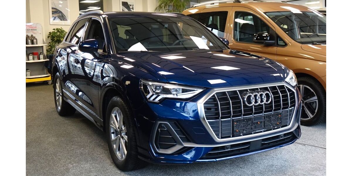 Audi Q3 13.700 km 39.999 &euro; Nürnberg 90451