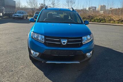 Dacia Sandero 94.200 km 5.900 &euro; Schwabach 91126