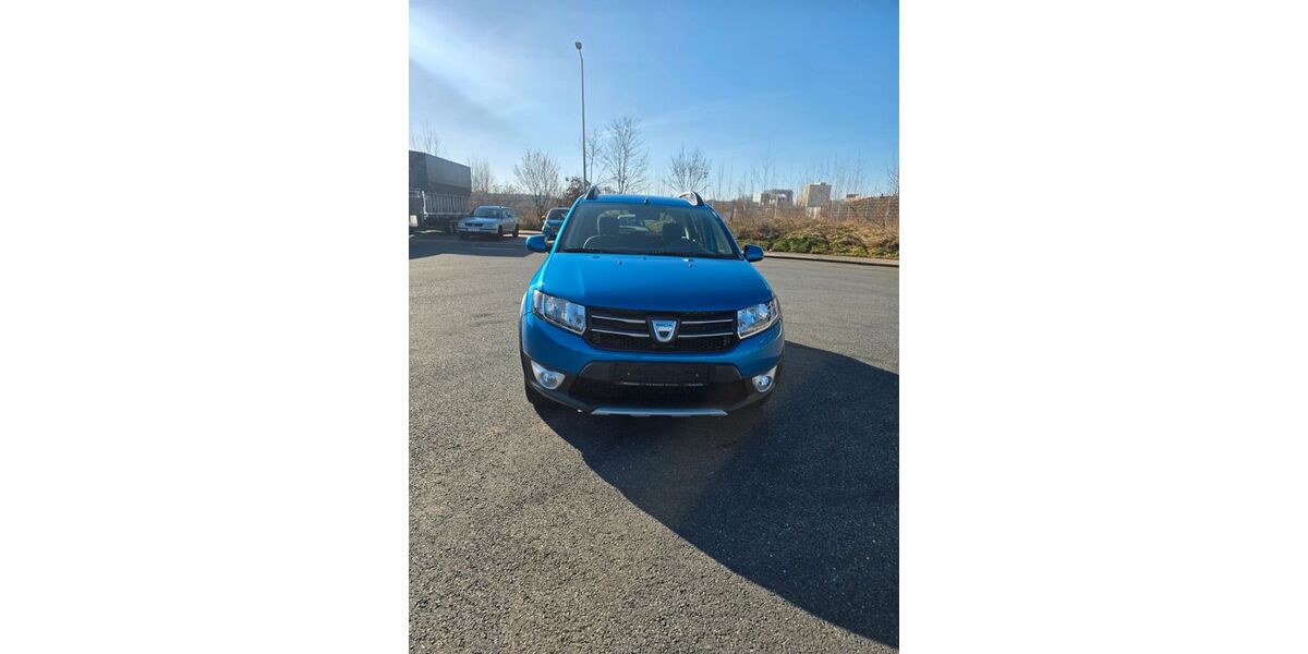 Dacia Sandero 94.200 km 5.900 &euro; Schwabach 91126