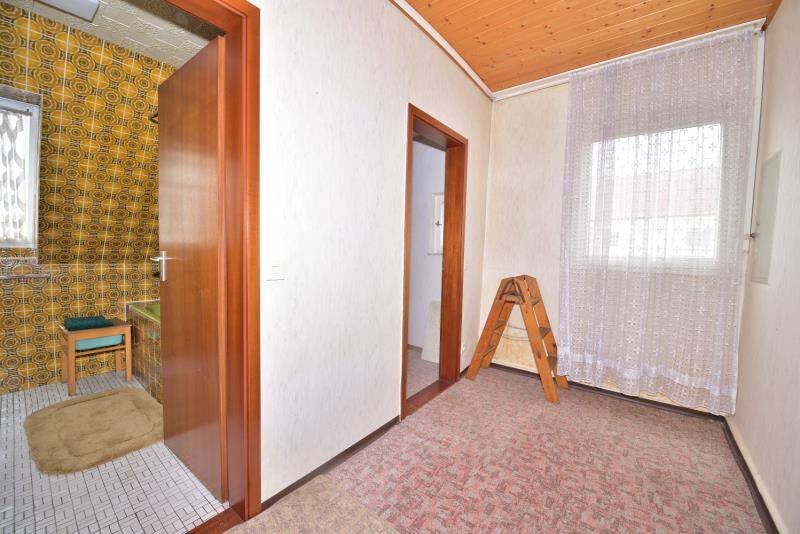 Mehrfamilienhaus, Wohnhaus Buckenhof - 1 Zimmer, 189 m&sup2;, 699.000&euro; | Angebot:25697760