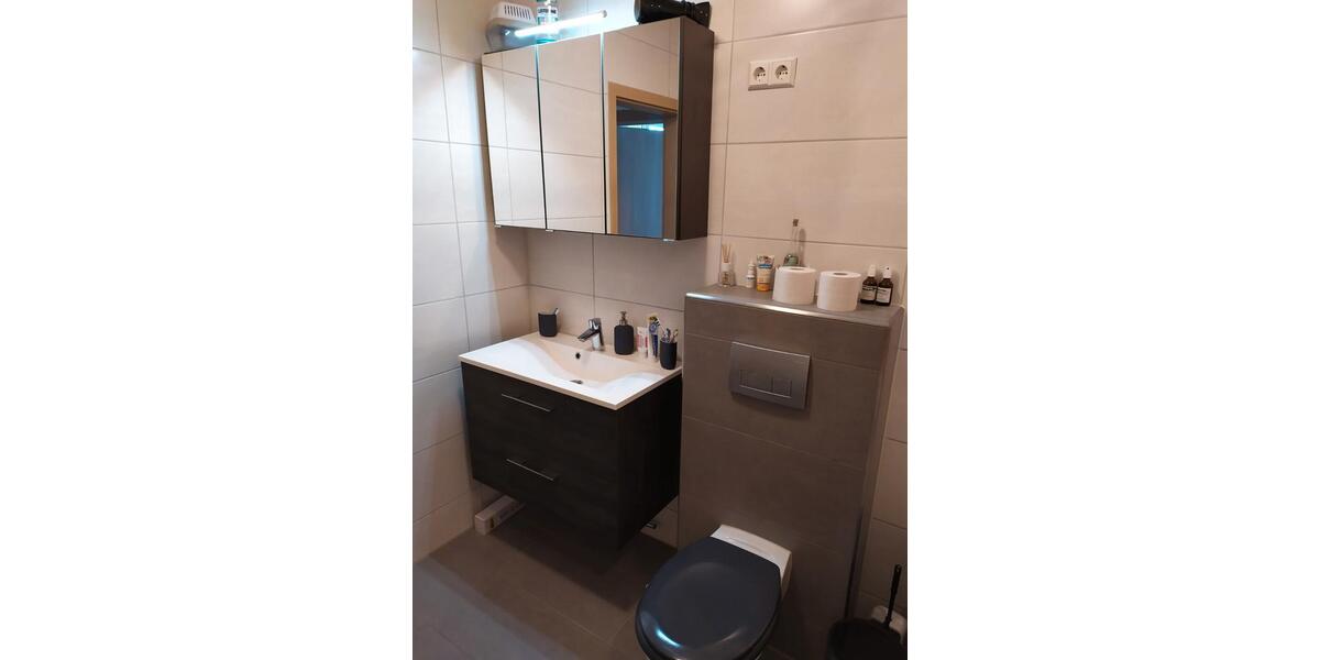 Etagenwohnung Erlangen Alterlangen - 3 Zimmer, 80 m&sup2;, 1.100&euro; | Angebot:26639969