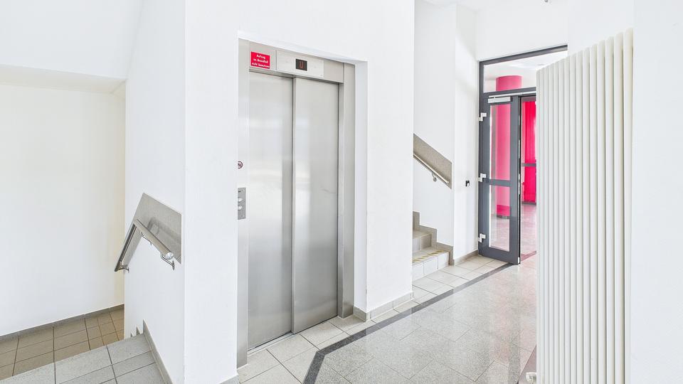 Gewerbeobjekt Erlangen Bruck - 10&euro; | Angebot:20225023