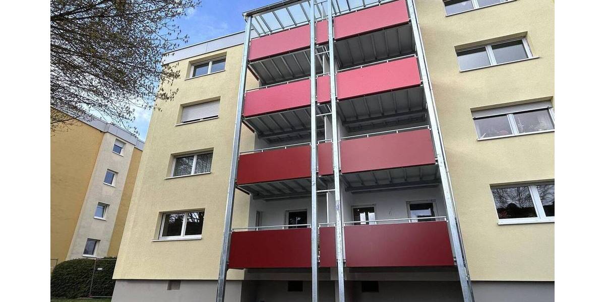 Etagenwohnung Uttenreuth - 4 Zimmer, 96 m&sup2;, 325.000&euro; | Angebot:25671215