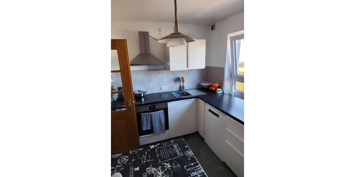 Erdgeschoßwohnung Neuendettelsau - 4 Zimmer, 103 m&sup2;, 1.100&euro; | Angebot:25965302