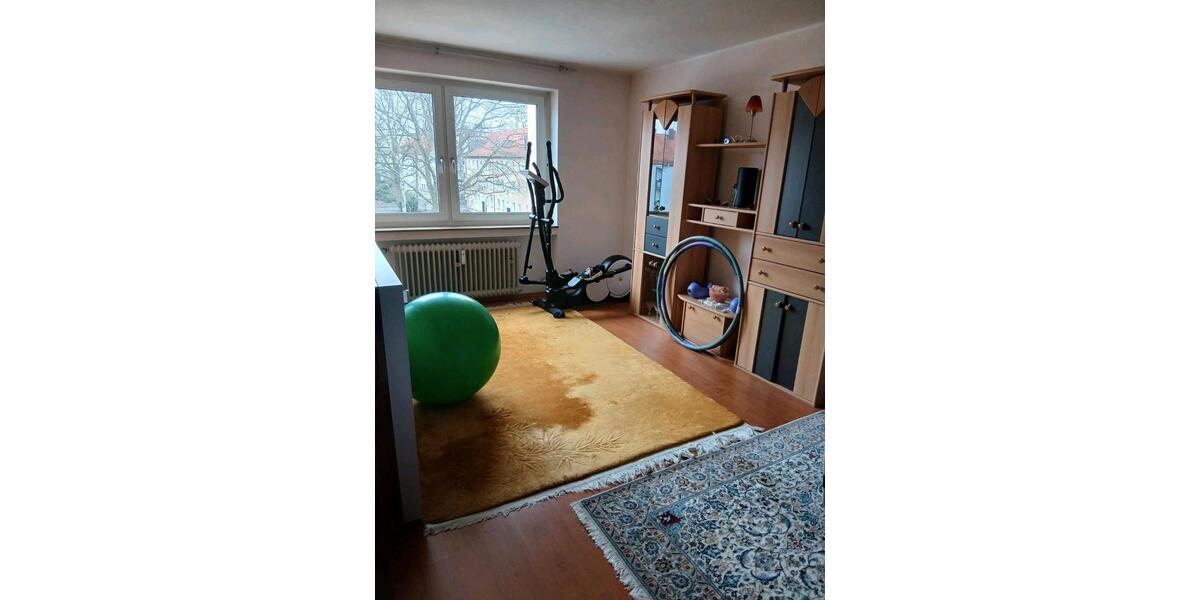 Etagenwohnung Nürnberg Falkenheim - 3 Zimmer, 77 m&sup2;, 1.000&euro; | Angebot:25964190