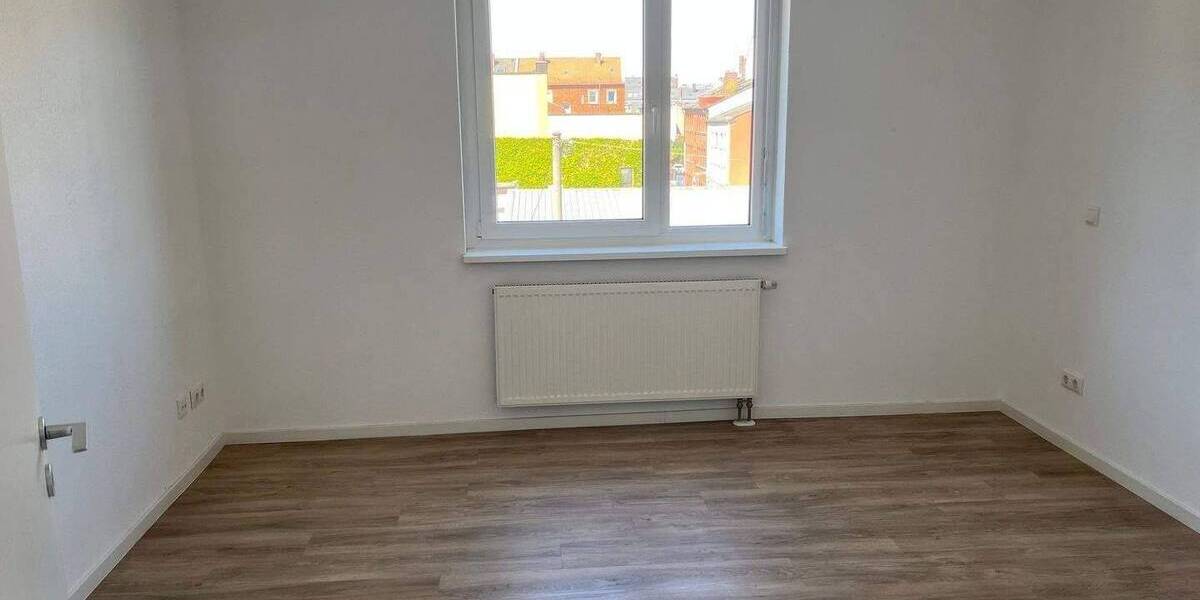 Etagenwohnung Fürth Südstadt - 2 Zimmer, 73 m&sup2;, 895&euro; | Angebot:26833326