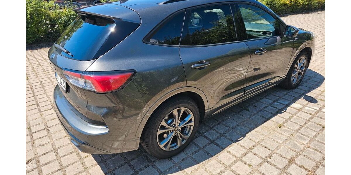 Ford Kuga 116.000 km 23.500 &euro; Nürnberg 90451