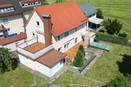 Haus Altdorf bei Nürnberg - 9 Zimmer, 192 m&sup2;, 400.000&euro; | Angebot:27280239