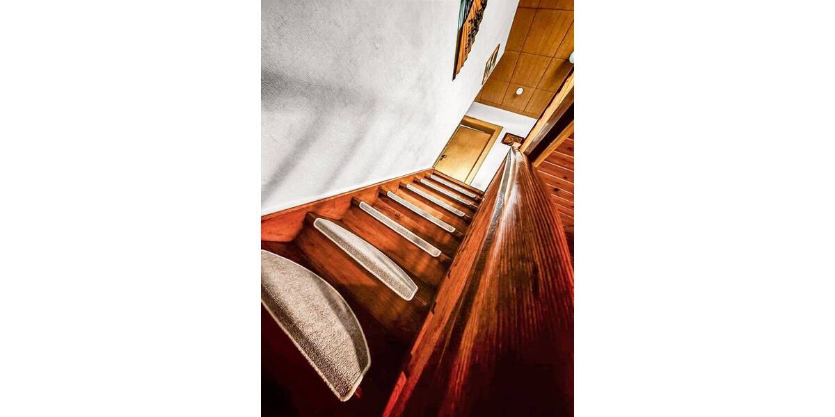 Einfamilienhaus Heroldsberg - 8 Zimmer, 190 m&sup2;, 535.000&euro; | Angebot:26641790