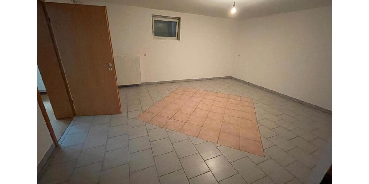 Erdgeschoßwohnung Schwabach - 4 Zimmer, 119 m&sup2;, 1.300&euro; | Angebot:26626301