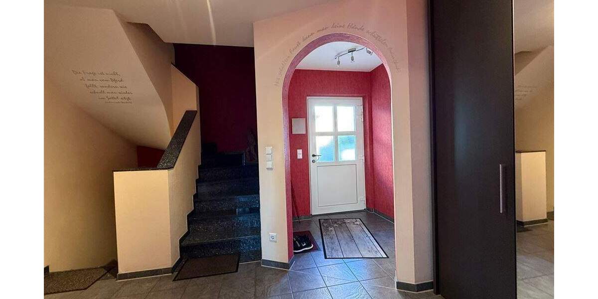 Einfamilienhaus Schwaig b. Nürnberg Schwaig - 6 Zimmer, 160 m&sup2;, 869.000&euro; | Angebot:25689607