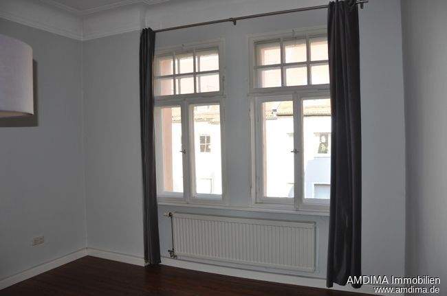 Etagenwohnung Nürnberg Gleißhammer - 6 Zimmer, 160 m&sup2;, 1.490&euro; | Angebot:25896001