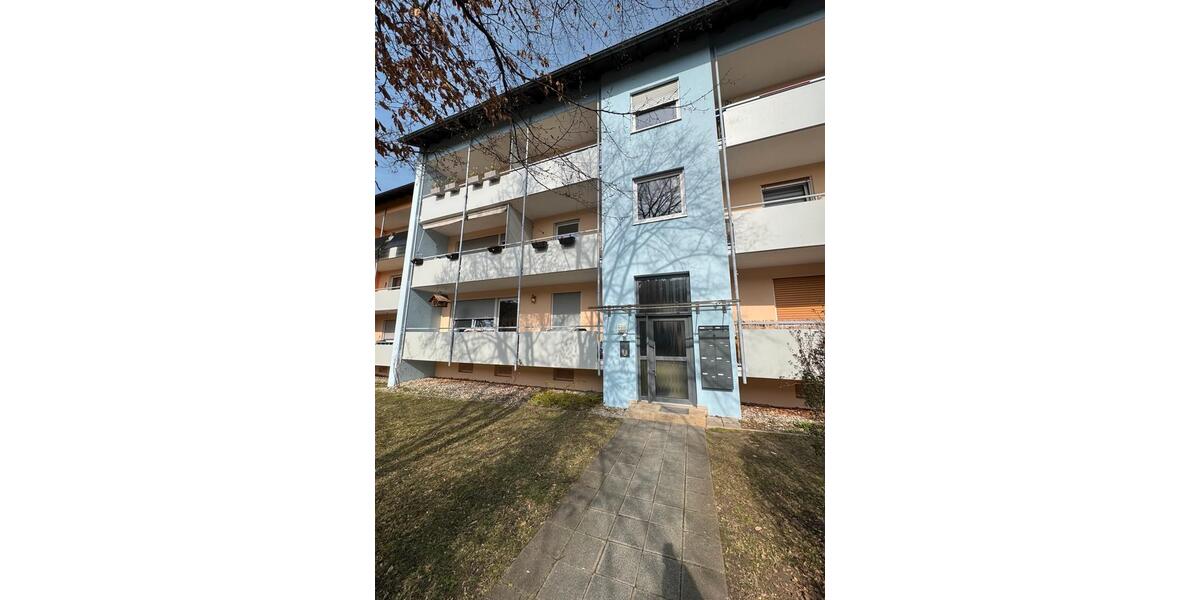 Hochparterre Feucht - 3 Zimmer, 79 m&sup2;, 295.000&euro; | Angebot:25855083