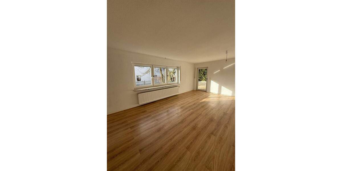 Einfamilienhaus Winkelhaid b Nürnberg Winkelhaid - 9 Zimmer, 250 m&sup2;, 499.000&euro; | Angebot:25689609