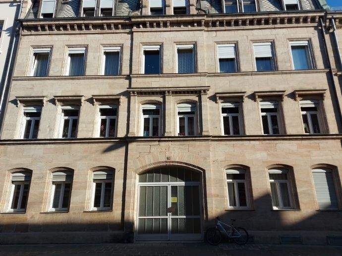 Etagenwohnung Fürth Innenstadt - 2 Zimmer, 60 m&sup2;, 590&euro; | Angebot:25937562