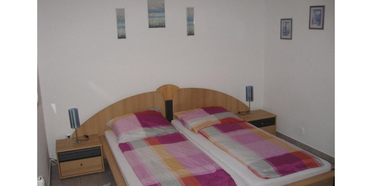 Etagenwohnung Pyrbaum - 2 Zimmer, 50 m&sup2;, 350&euro; | Angebot:26618020