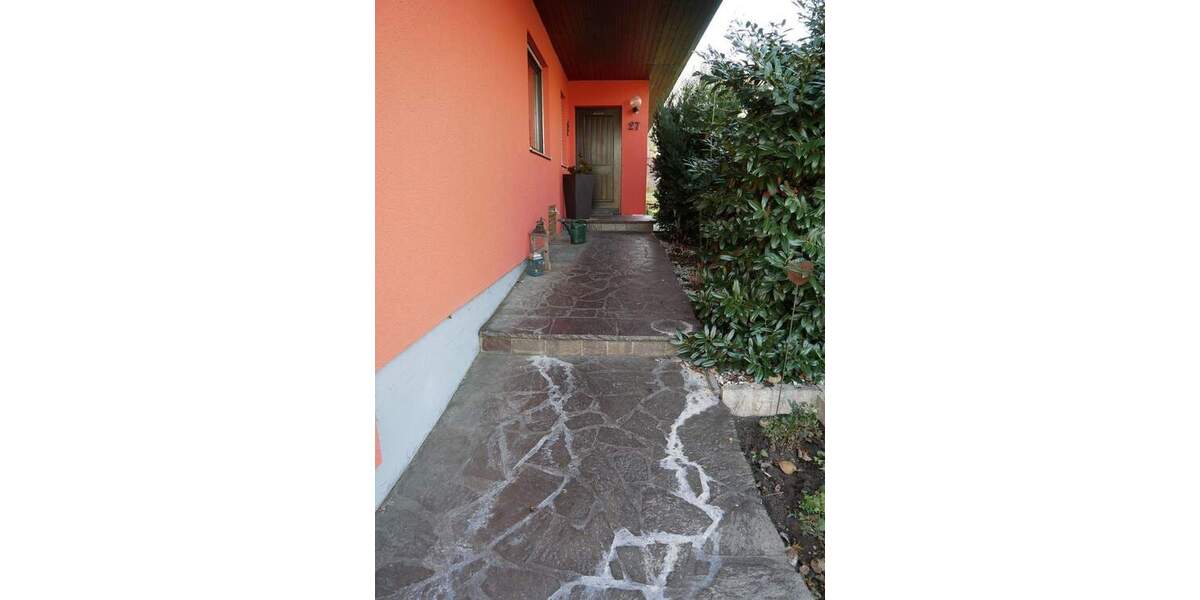 Einfamilienhaus Großhabersdorf - 8 Zimmer, 265 m&sup2;, 479.000&euro; | Angebot:25862890