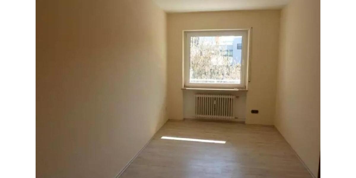 Etagenwohnung Heroldsbach - 5 Zimmer, 135 m&sup2;, 1.500&euro; | Angebot:25350071