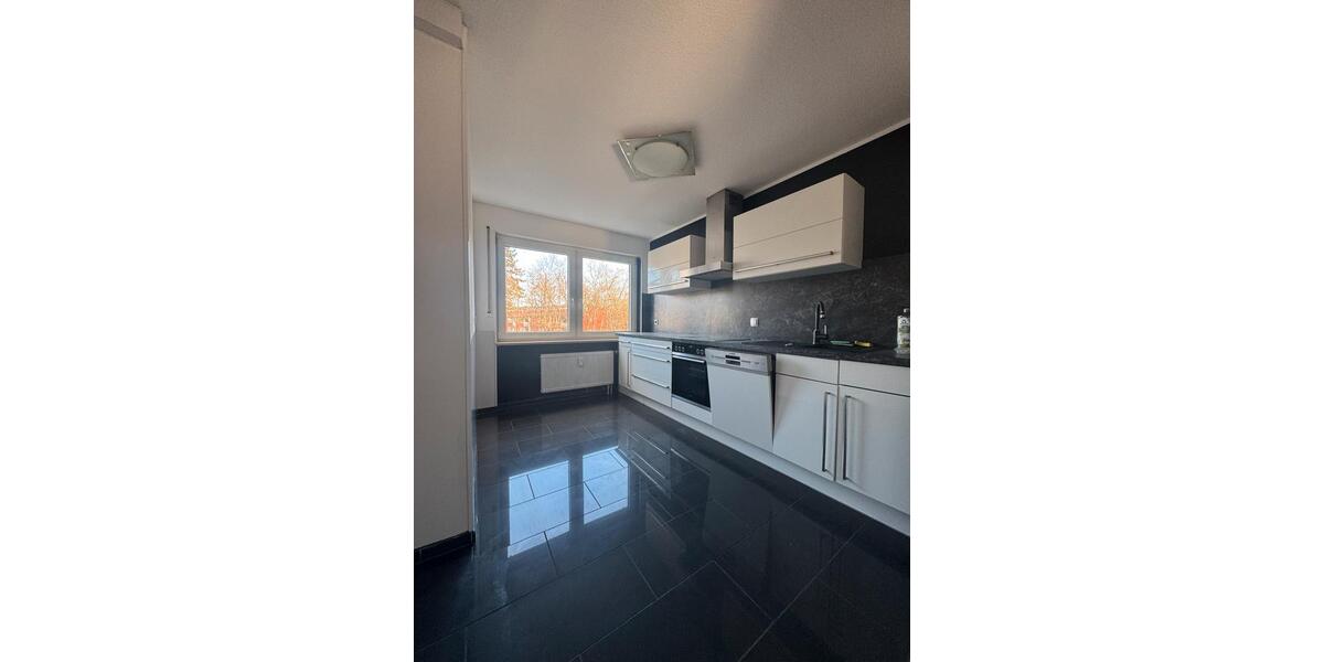 Etagenwohnung Nürnberg Sankt Leonhard - 3.5 Zimmer, 90 m&sup2;, 1.200&euro; | Angebot:24940876