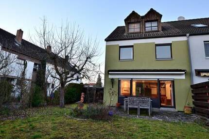 Haus Nürnberg Königshof - 6 Zimmer, 140 m&sup2;, 480.000&euro; | Angebot:26488170