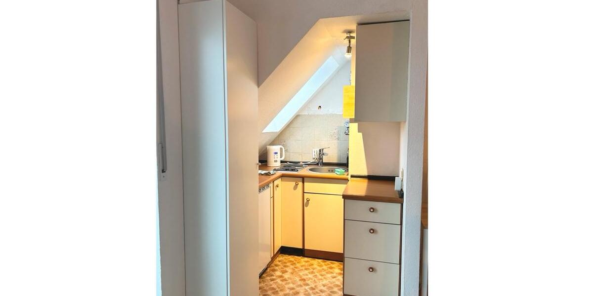 Dachgeschoßwohnung Erlangen Am Anger - 1 Zimmer, 30 m&sup2;, 690&euro; | Angebot:25945332