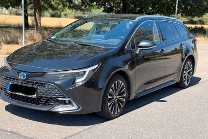 Toyota Corolla 185.000 km 16.900 &euro; Fürth 90763