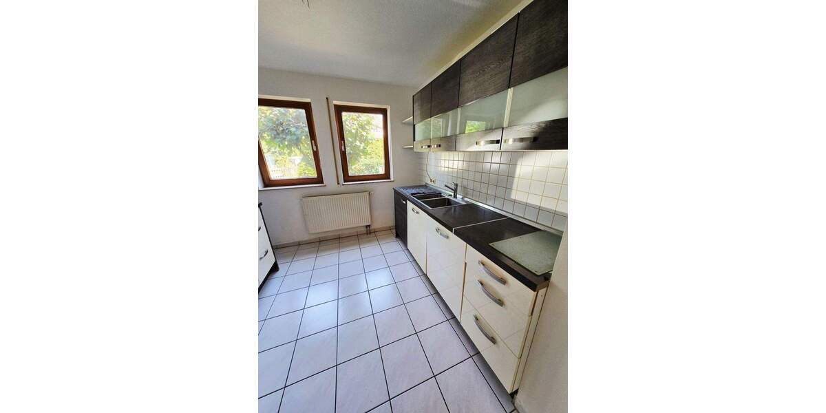 Etagenwohnung Nürnberg Eibach - 3 Zimmer, 90 m&sup2;, 1.200&euro; | Angebot:25665177