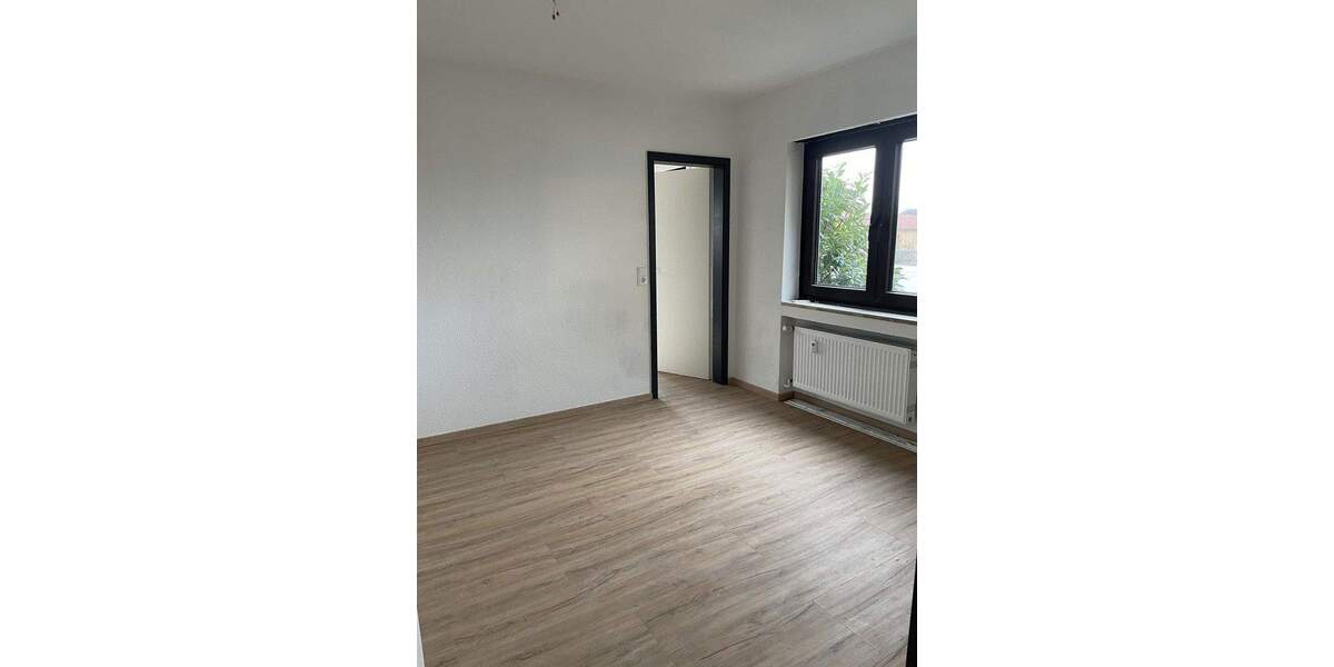 Etagenwohnung Diespeck - 3 Zimmer, 134 m&sup2;, 850&euro; | Angebot:25755216