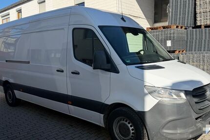 Mercedes-Benz Sprinter 174.000 km 17.990 &euro; Nürnberg 90439
