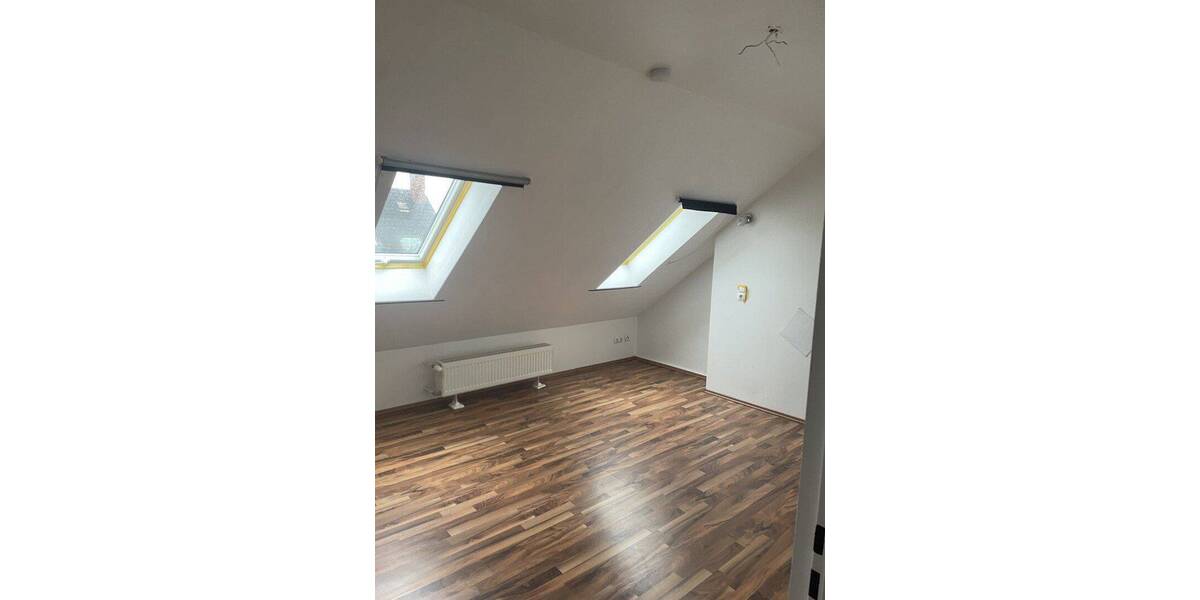 Reihenmittelhaus Schwabach Wolkersdorf - 8 Zimmer, 120 m&sup2;, 1.500&euro; | Angebot:26767945