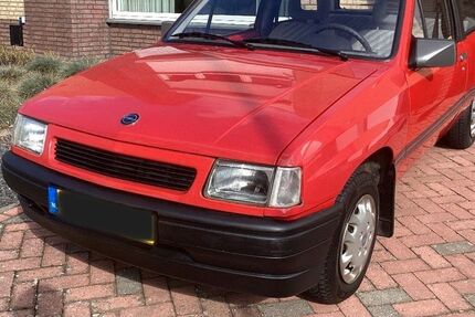Opel Corsa 40.000 km 3.500 &euro; Stein 6171J