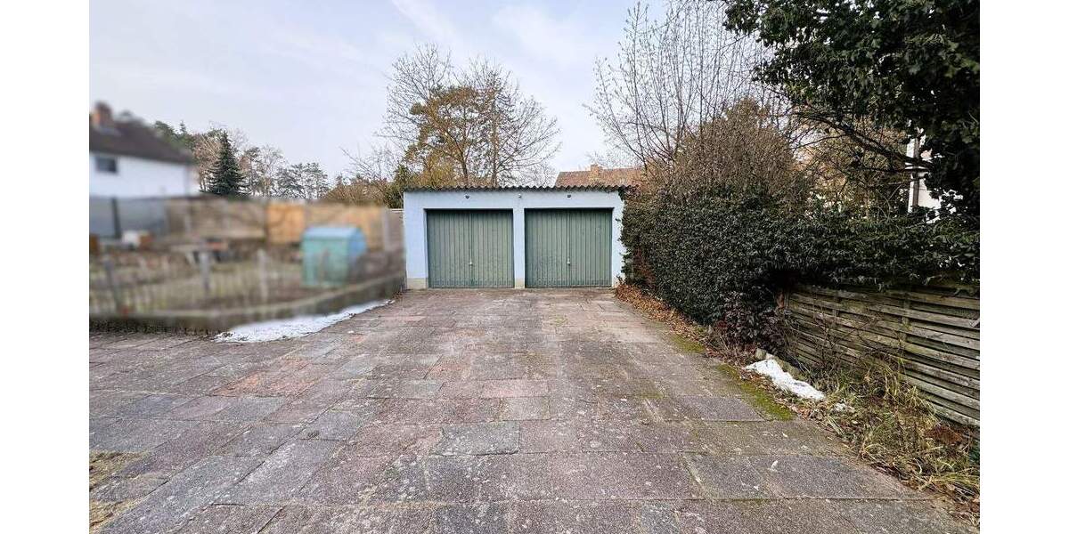 Mehrfamilienhaus, Wohnhaus Nürnberg Falkenheim - 6 Zimmer, 132 m&sup2;, 550.000&euro; | Angebot:25681526