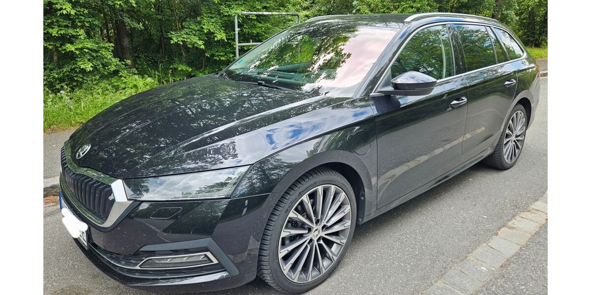 Skoda Octavia 66.000 km 22.999 &euro; Pyrbaum 90602